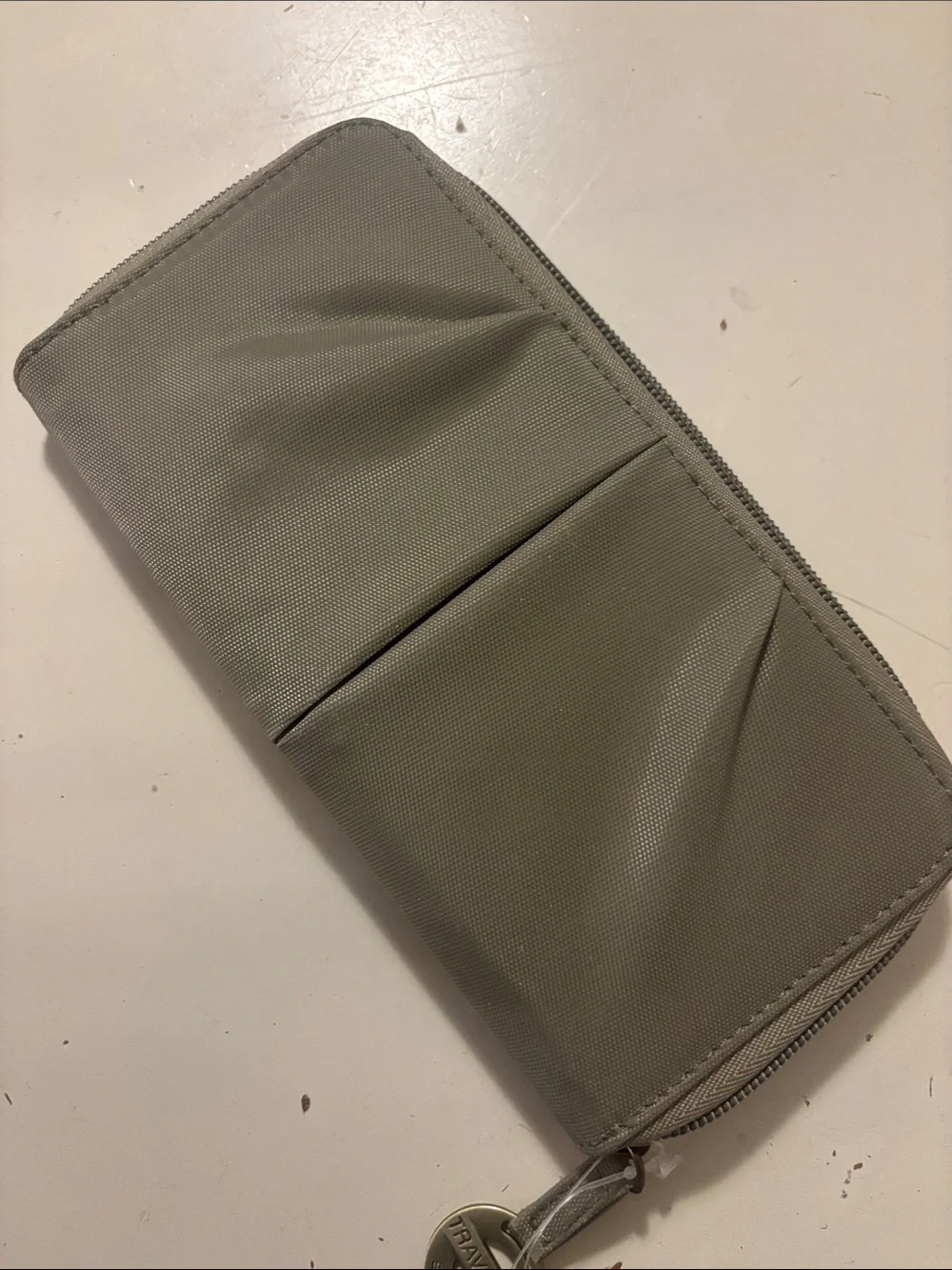 Travelon rfid zip